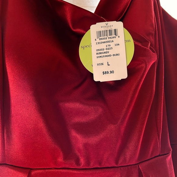 NWT Red Off the Shoulder Evening Dress - Picture 5 of 5